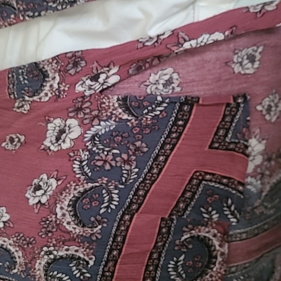 High low blouse - Picture 6 of 6